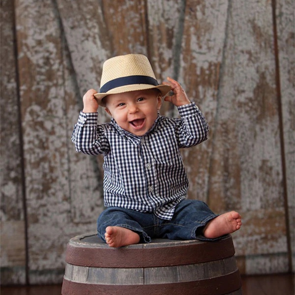 Neglected Rustic Barn Door Photography Backdrop 8x8 - Picture 3 of 11